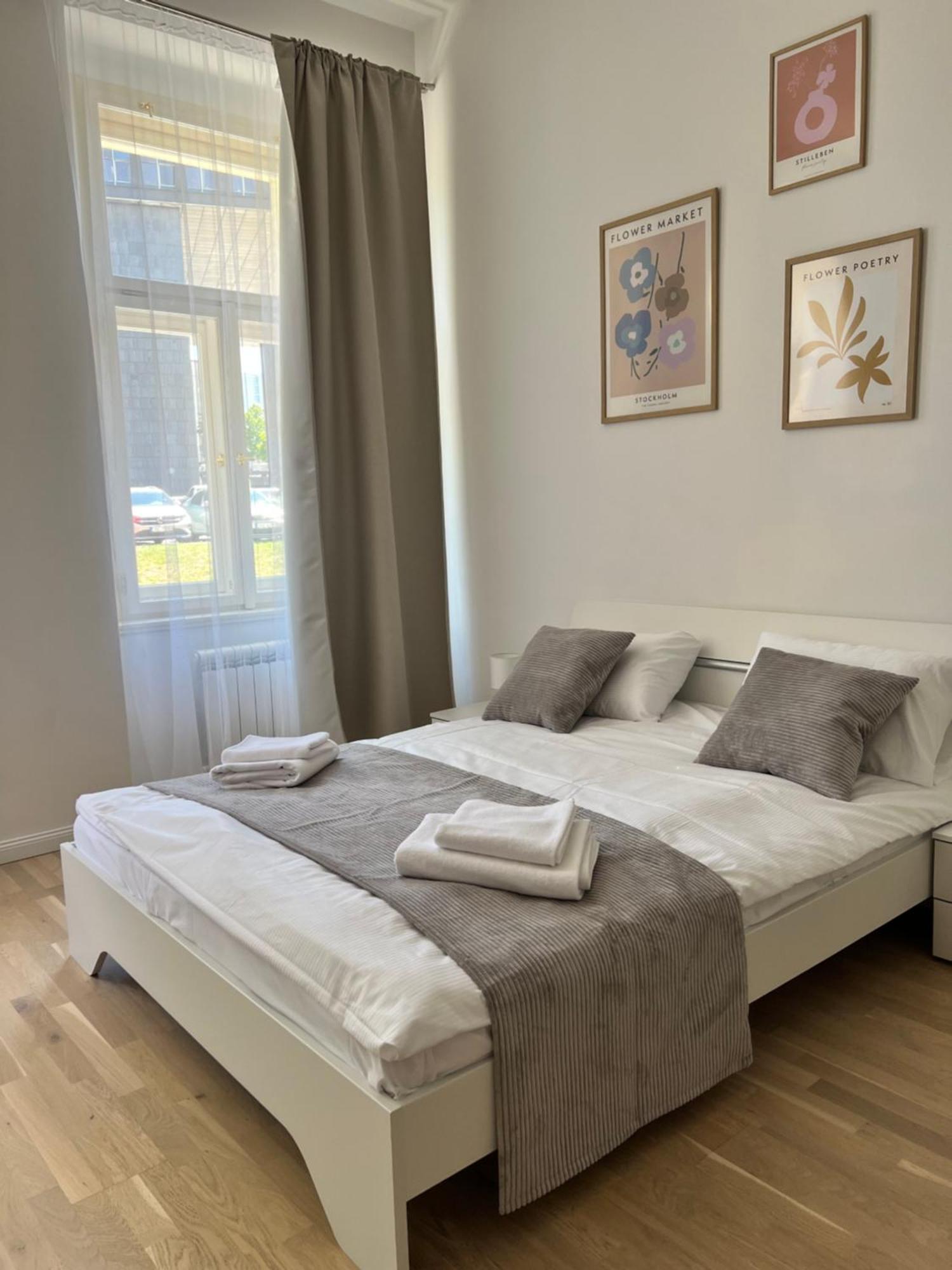The Best Apartments Прага Екстериор снимка