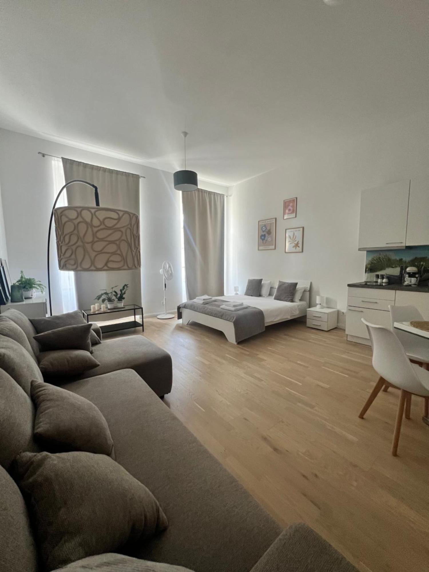 The Best Apartments Прага Екстериор снимка